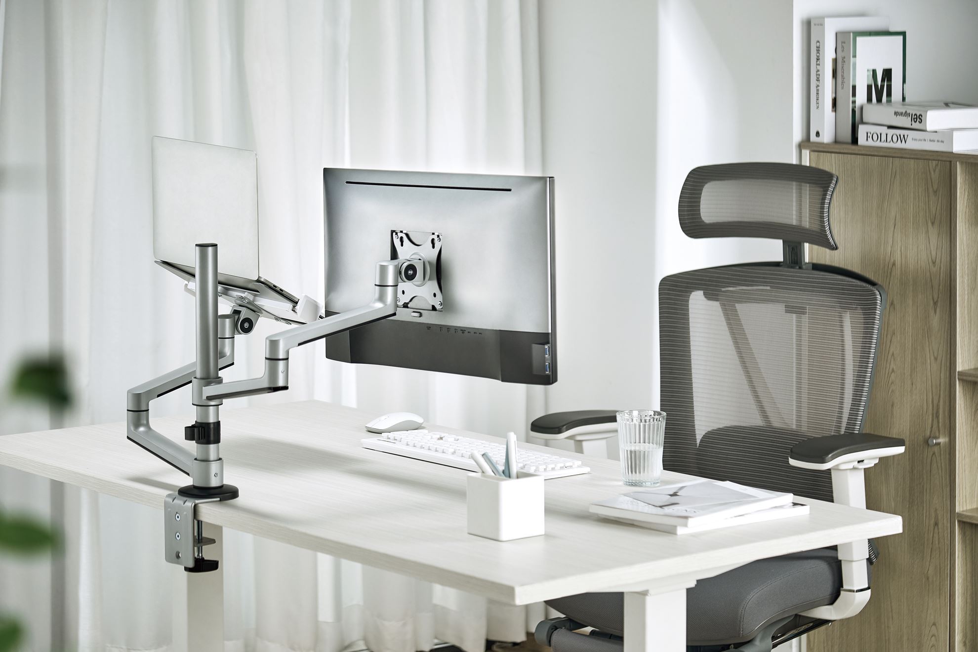 Computer Monitor Tray Deskbird | Dual Arm Premium Articulating Monitor Arm and Laptop Tray(17 ...